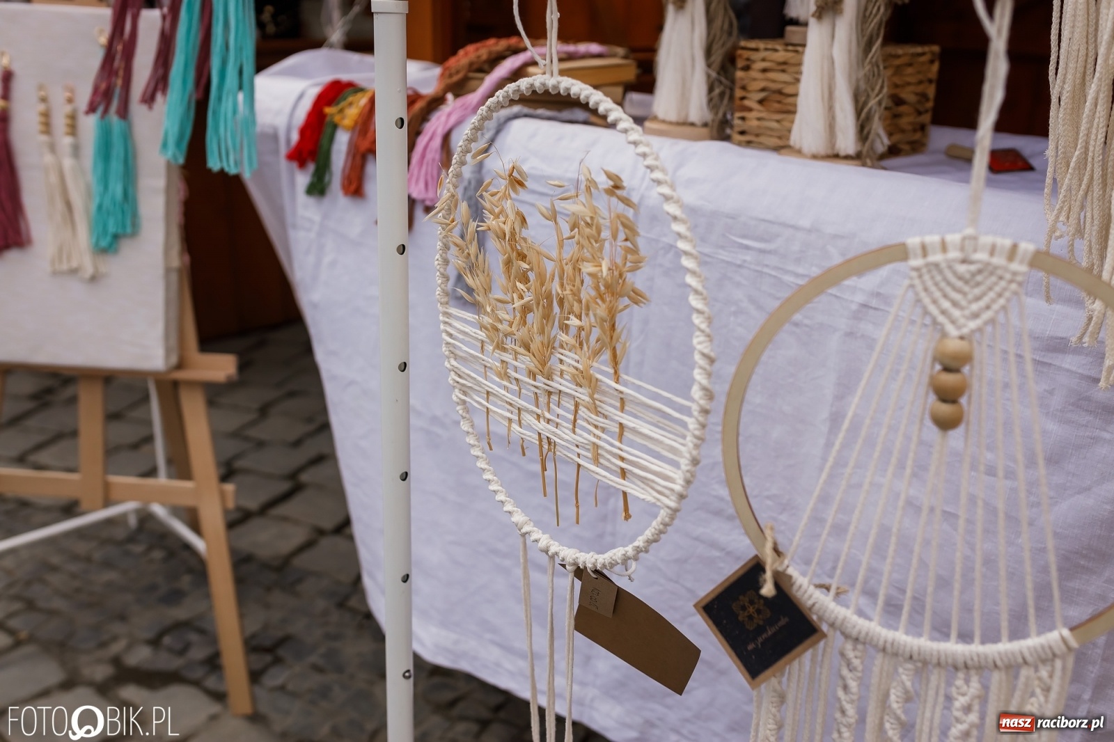 Zdjęcie w galerii na portalu naszraciborz.pl: Ruszył wiosenny raciborski jarmark wielkanocny [SPACER WIDEO] wiadomości z regionu