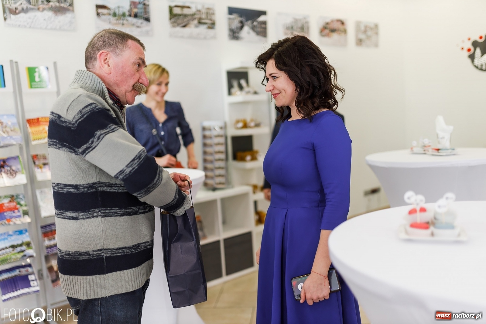 Zdjęcie w galerii na portalu naszraciborz.pl: Visit Racibórz - ratusz reaktywował punkt informacji turystycznej przy ul. Długiej wiadomości z regionu