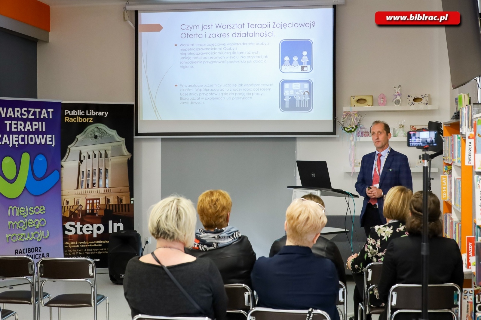 Zdjęcie w galerii na portalu naszraciborz.pl: W bibliotece rozmawiano o problemach osób z niepełnosprawnościami wiadomości z regionu