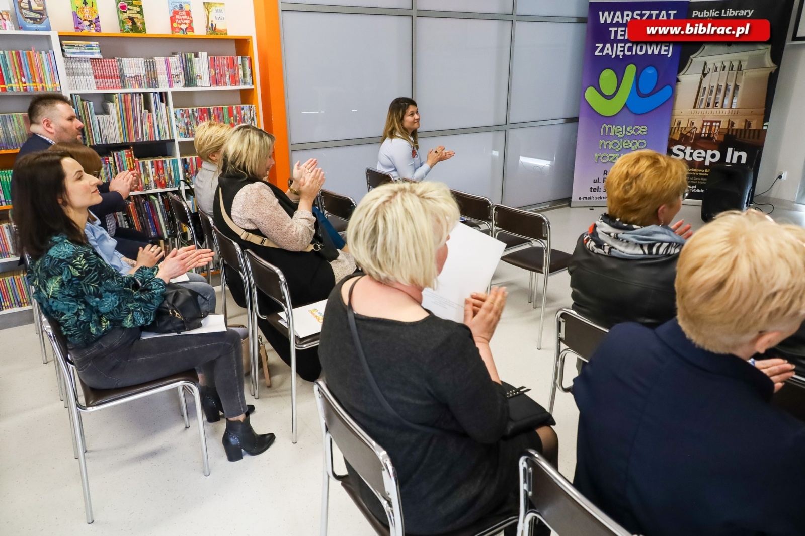 Zdjęcie w galerii na portalu naszraciborz.pl: W bibliotece rozmawiano o problemach osób z niepełnosprawnościami wiadomości z regionu