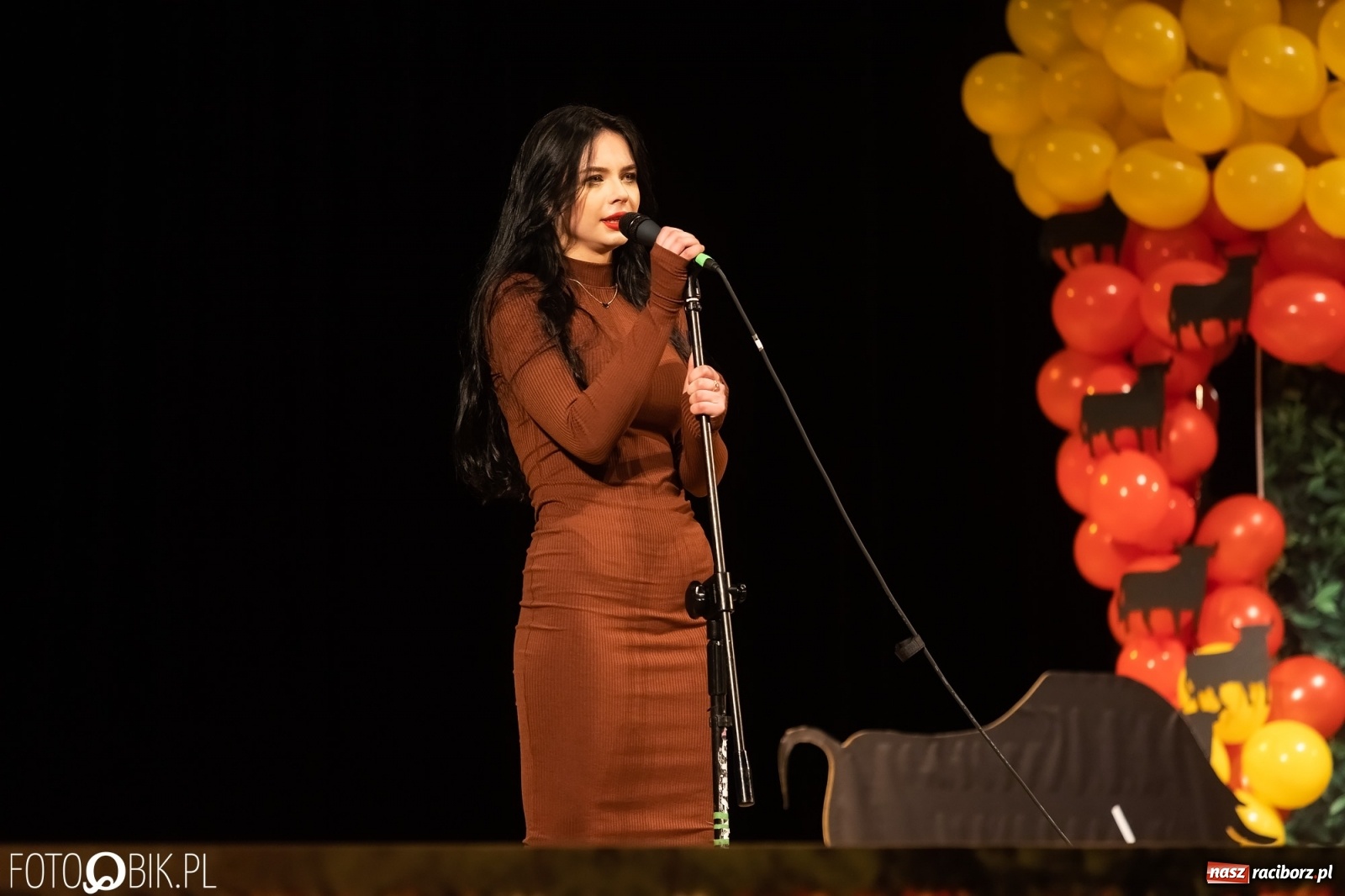 Zdjęcie w galerii na portalu naszraciborz.pl: Koncert laureatów konkursu piosenki hiszpańskojęzycznej wiadomości z regionu