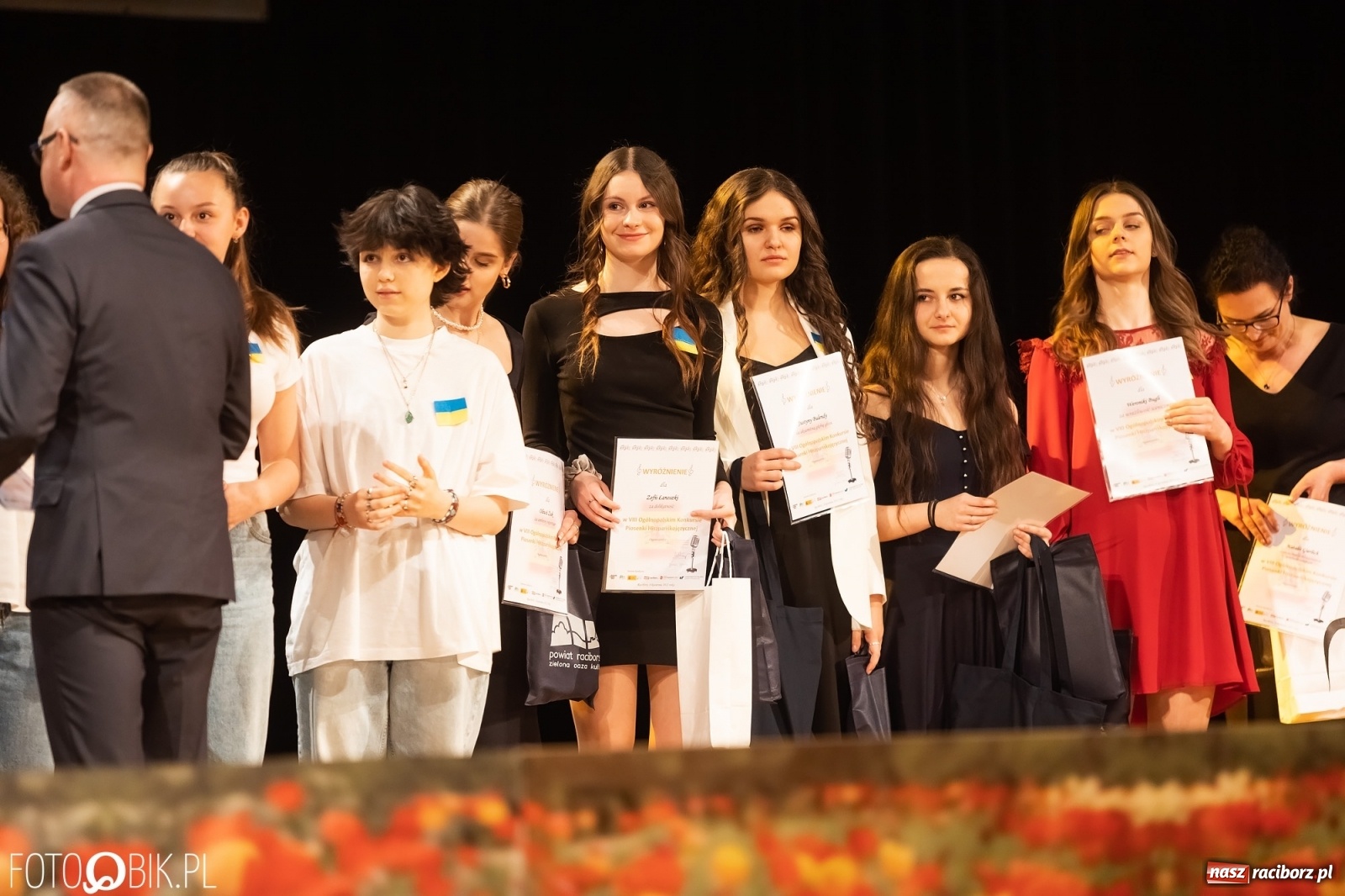 Zdjęcie w galerii na portalu naszraciborz.pl: Koncert laureatów konkursu piosenki hiszpańskojęzycznej wiadomości z regionu