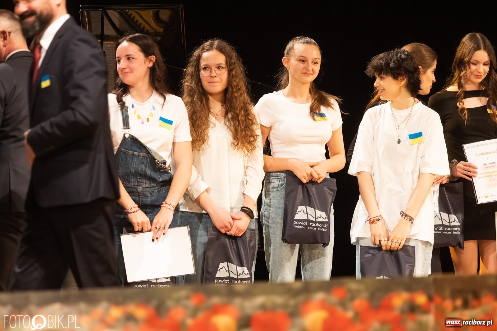 Zdjęcie w galerii na portalu naszraciborz.pl: Koncert laureatów konkursu piosenki hiszpańskojęzycznej wiadomości z regionu