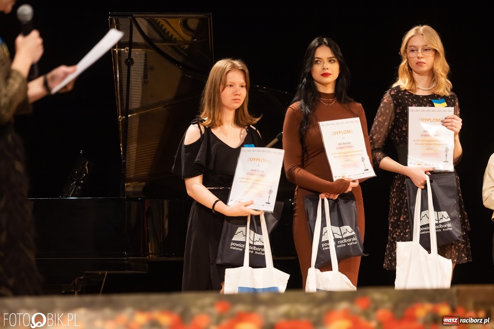 Zdjęcie w galerii na portalu naszraciborz.pl: Koncert laureatów konkursu piosenki hiszpańskojęzycznej wiadomości z regionu