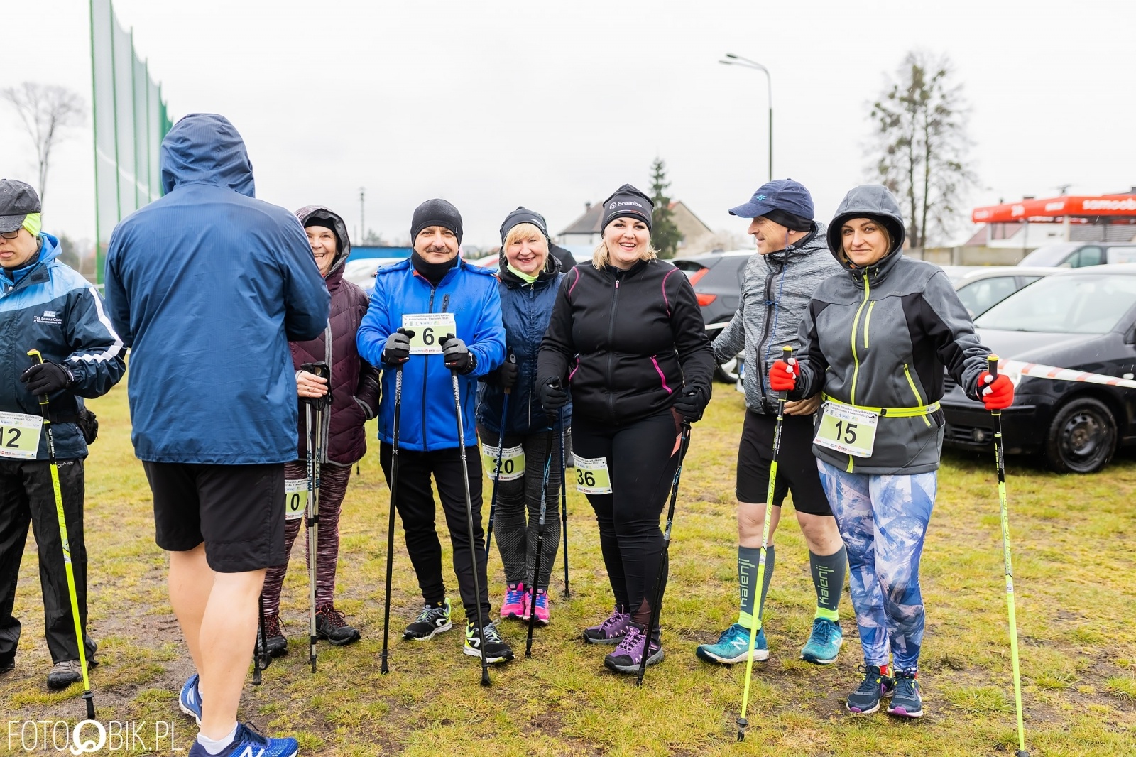Zdjęcie w galerii na portalu naszraciborz.pl: Kuźniański Półmaraton Leśny. Były prezydent Raciborza pobiegł na swoje 80. urodziny [FOTO i WIDEO] wiadomości z regionu