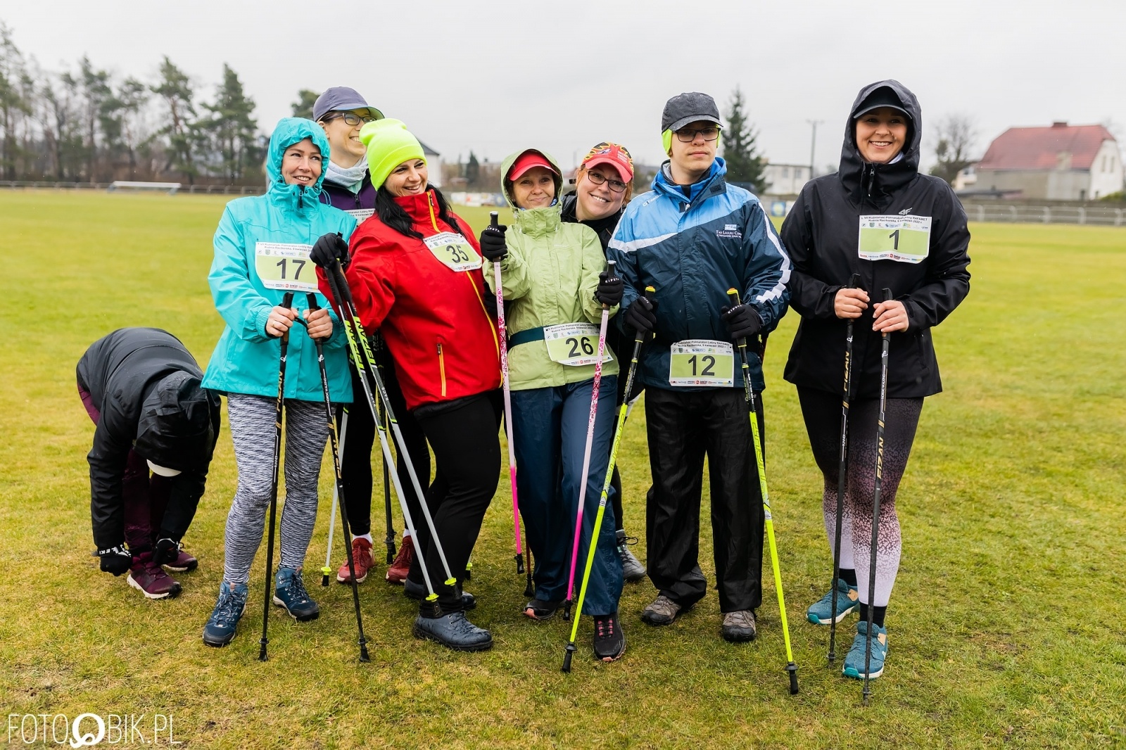 Zdjęcie w galerii na portalu naszraciborz.pl: Kuźniański Półmaraton Leśny. Były prezydent Raciborza pobiegł na swoje 80. urodziny [FOTO i WIDEO] wiadomości z regionu