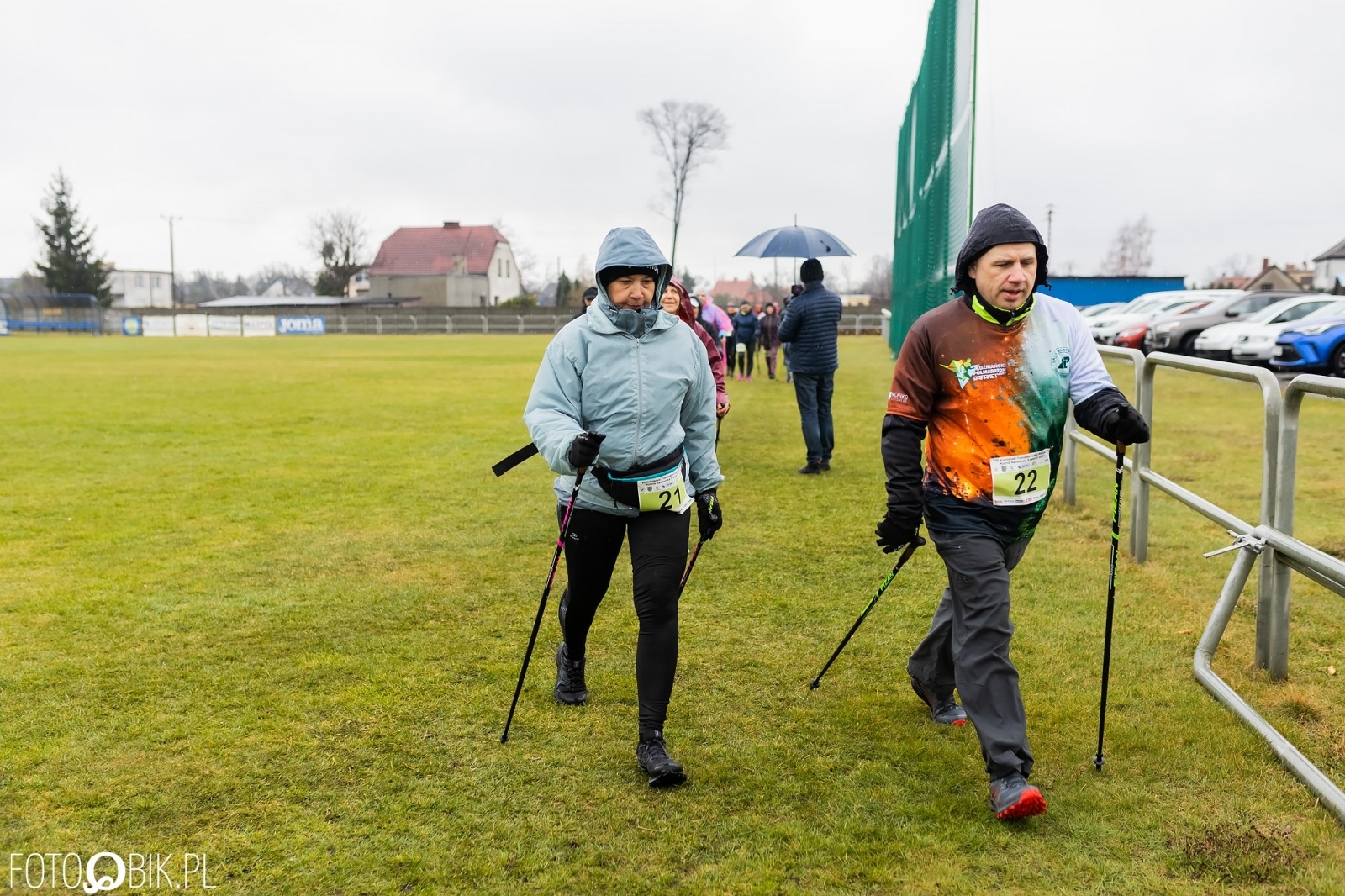 Zdjęcie w galerii na portalu naszraciborz.pl: Kuźniański Półmaraton Leśny. Były prezydent Raciborza pobiegł na swoje 80. urodziny [FOTO i WIDEO] wiadomości z regionu