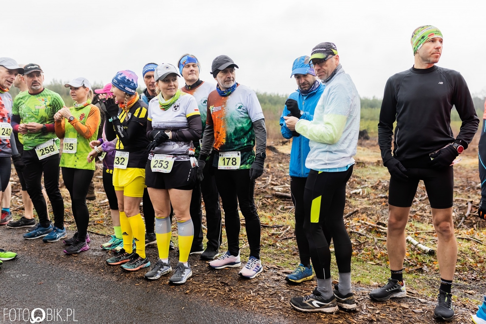 Zdjęcie w galerii na portalu naszraciborz.pl: Kuźniański Półmaraton Leśny. Były prezydent Raciborza pobiegł na swoje 80. urodziny [FOTO i WIDEO] wiadomości z regionu