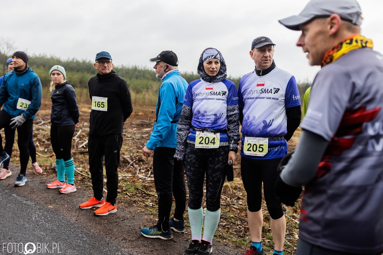 Zdjęcie w galerii na portalu naszraciborz.pl: Kuźniański Półmaraton Leśny. Były prezydent Raciborza pobiegł na swoje 80. urodziny [FOTO i WIDEO] wiadomości z regionu