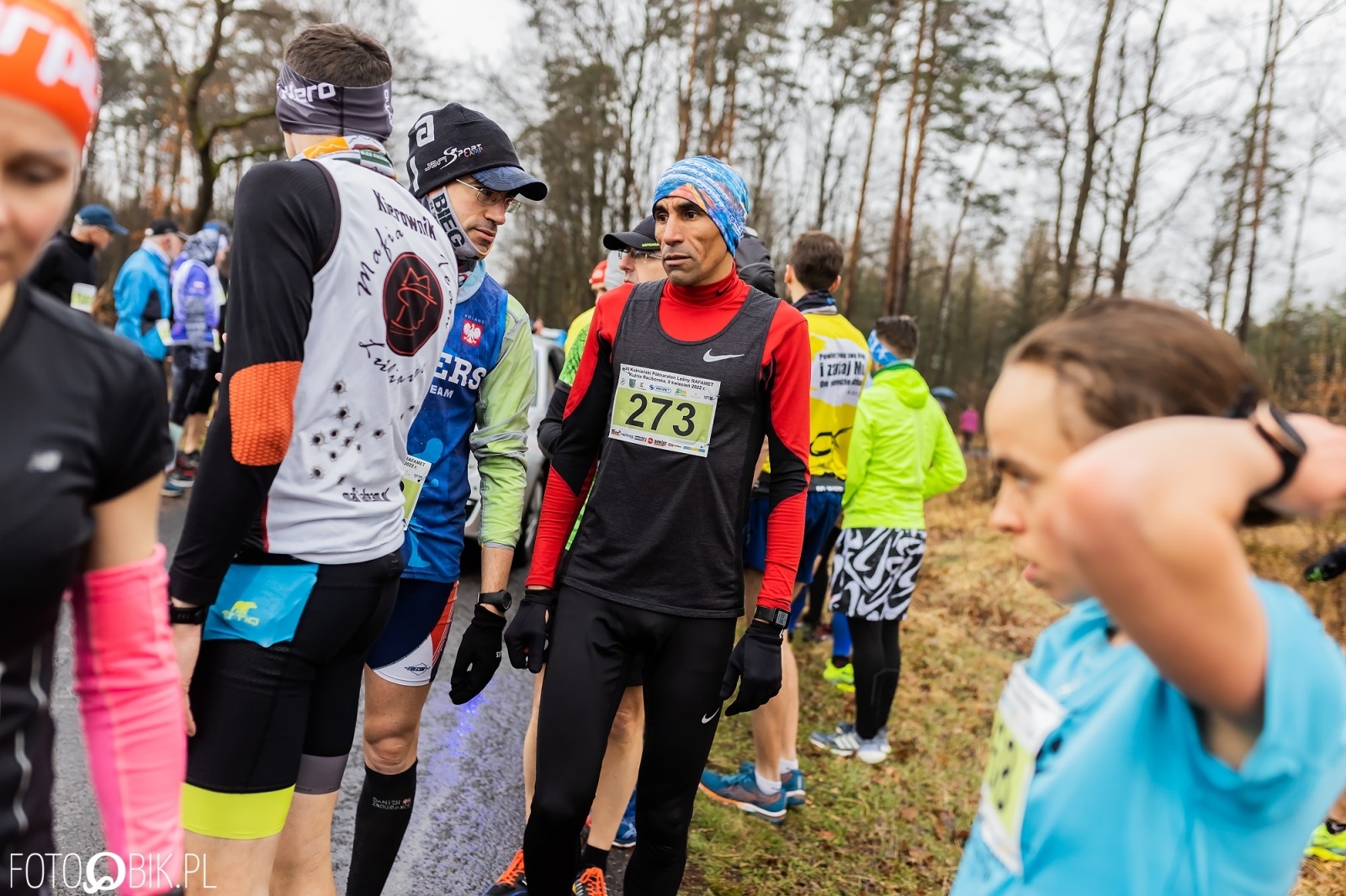 Zdjęcie w galerii na portalu naszraciborz.pl: Kuźniański Półmaraton Leśny. Były prezydent Raciborza pobiegł na swoje 80. urodziny [FOTO i WIDEO] wiadomości z regionu
