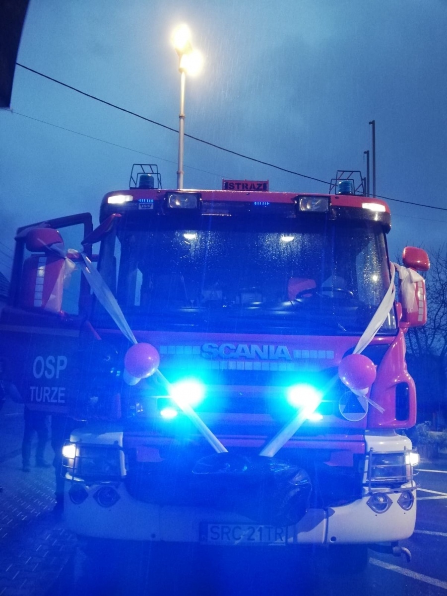 Zdjęcie w galerii na portalu naszraciborz.pl: 25 to teraz Hania. W Turzu powitano ciężki wóz bojowy [WIDEO] wiadomości z regionu