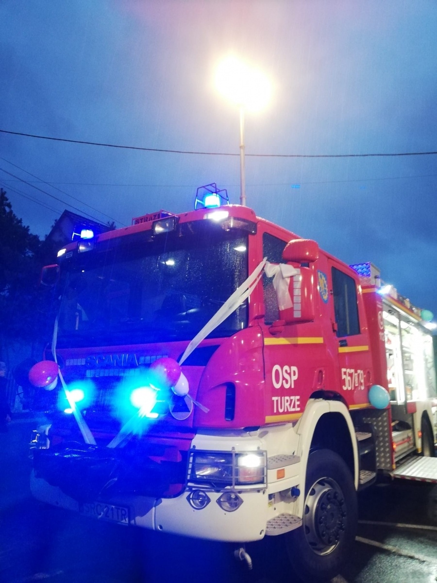 Zdjęcie w galerii na portalu naszraciborz.pl: 25 to teraz Hania. W Turzu powitano ciężki wóz bojowy [WIDEO] wiadomości z regionu