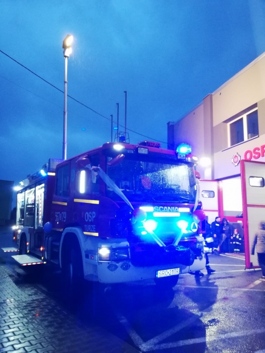 Zdjęcie w galerii na portalu naszraciborz.pl: 25 to teraz Hania. W Turzu powitano ciężki wóz bojowy [WIDEO] wiadomości z regionu