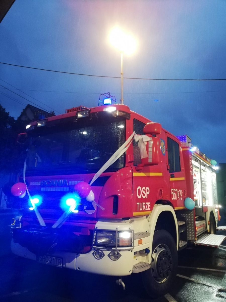 Zdjęcie w galerii na portalu naszraciborz.pl: 25 to teraz Hania. W Turzu powitano ciężki wóz bojowy [WIDEO] wiadomości z regionu