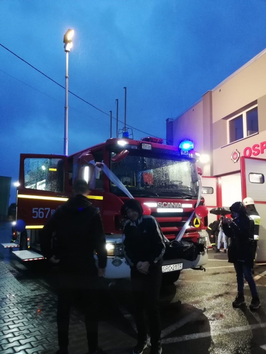 Zdjęcie w galerii na portalu naszraciborz.pl: 25 to teraz Hania. W Turzu powitano ciężki wóz bojowy [WIDEO] wiadomości z regionu