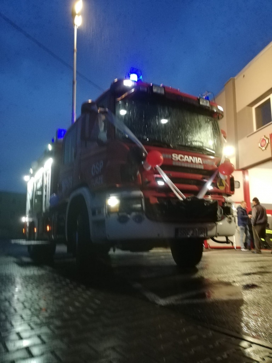 Zdjęcie w galerii na portalu naszraciborz.pl: 25 to teraz Hania. W Turzu powitano ciężki wóz bojowy [WIDEO] wiadomości z regionu