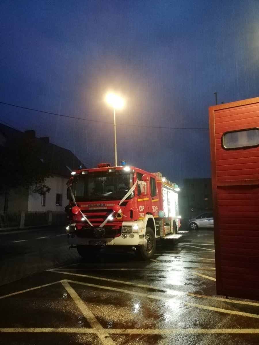 Zdjęcie w galerii na portalu naszraciborz.pl: 25 to teraz Hania. W Turzu powitano ciężki wóz bojowy [WIDEO] wiadomości z regionu