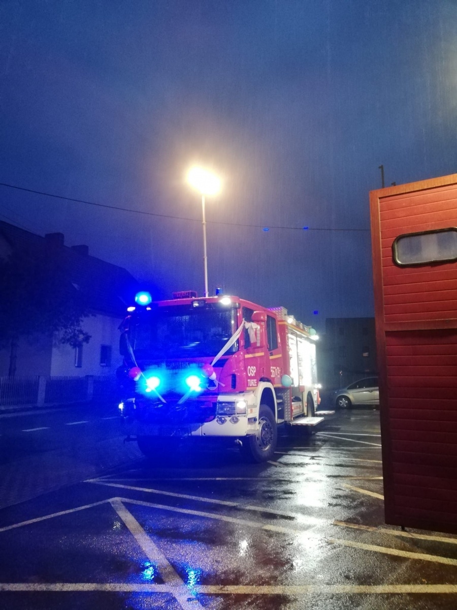 Zdjęcie w galerii na portalu naszraciborz.pl: 25 to teraz Hania. W Turzu powitano ciężki wóz bojowy [WIDEO] wiadomości z regionu