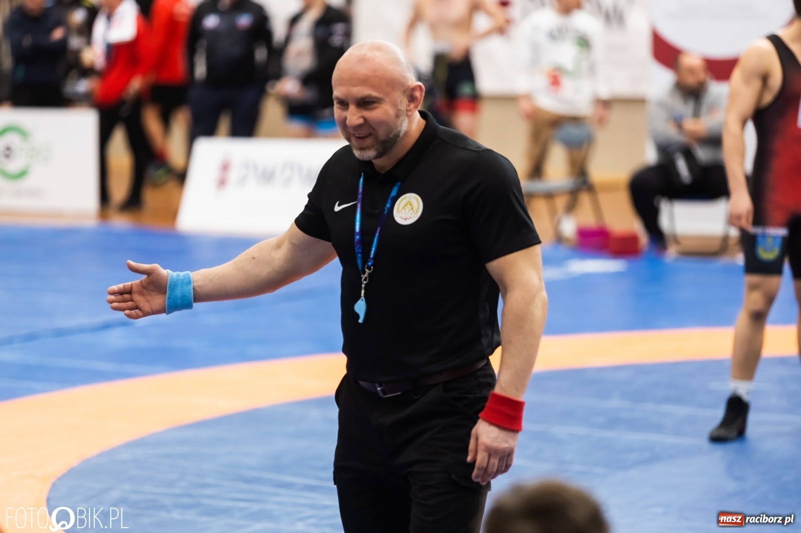 Zdjęcie w galerii na portalu naszraciborz.pl: W Arenie Rafako trwają Mistrzostwa Polski Juniorów w Zapasach wiadomości z regionu