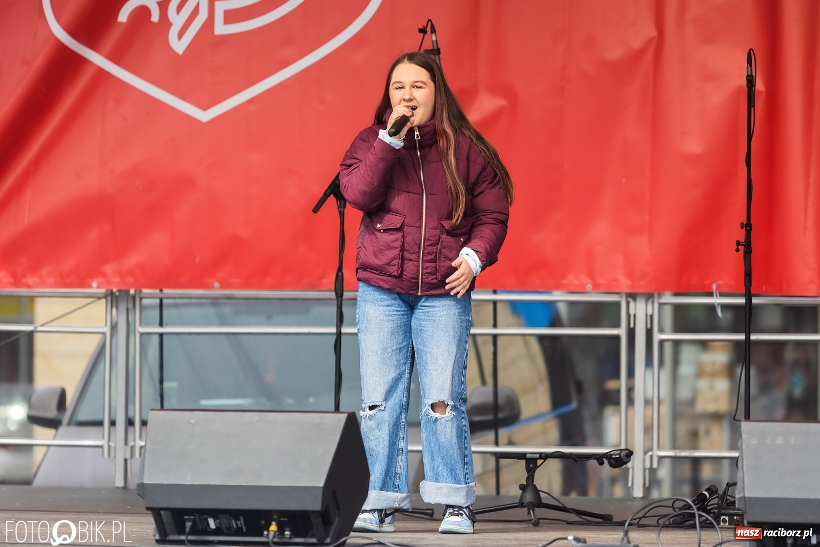 Zdjęcie w galerii na portalu naszraciborz.pl: Sobota na raciborskim jarmarku wielkanocnym [FOTO i WIDEO] wiadomości z regionu