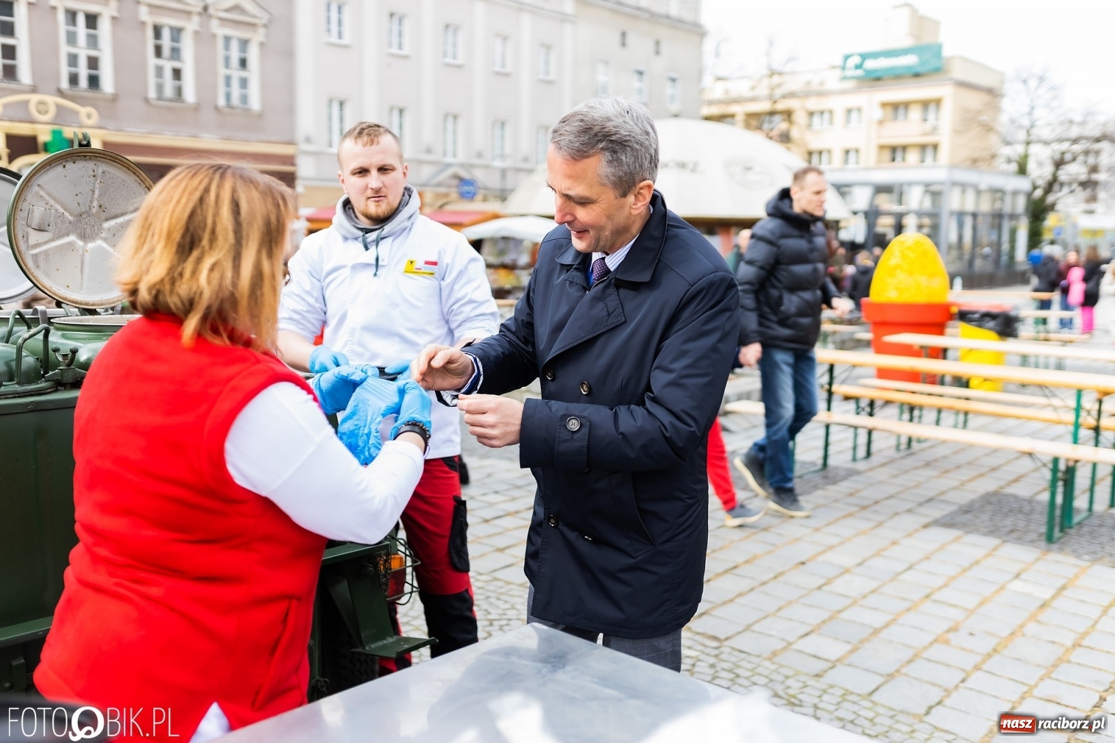 Zdjęcie w galerii na portalu naszraciborz.pl: Sobota na raciborskim jarmarku wielkanocnym [FOTO i WIDEO] wiadomości z regionu