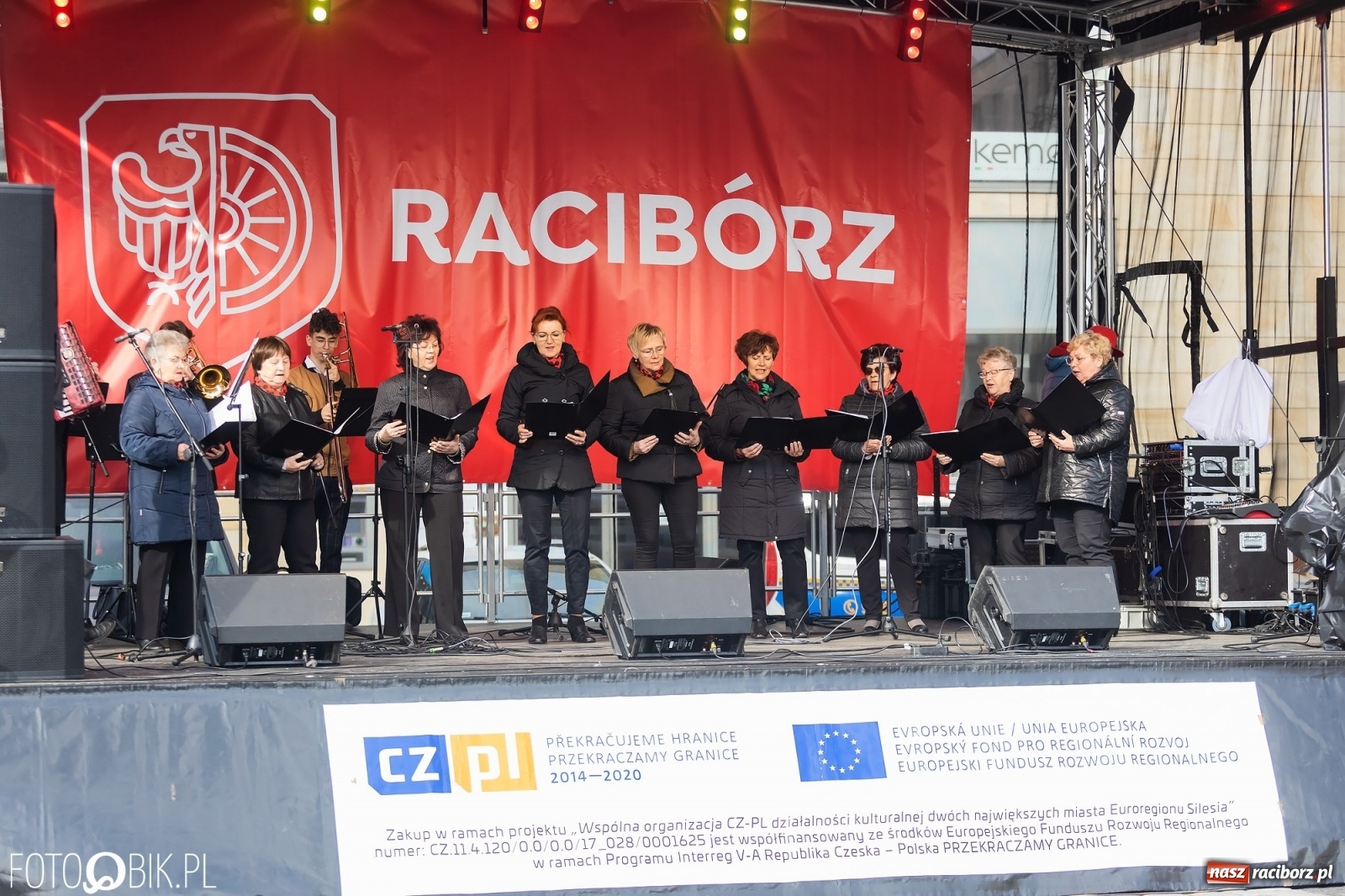 Zdjęcie w galerii na portalu naszraciborz.pl: Sobota na raciborskim jarmarku wielkanocnym [FOTO i WIDEO] wiadomości z regionu