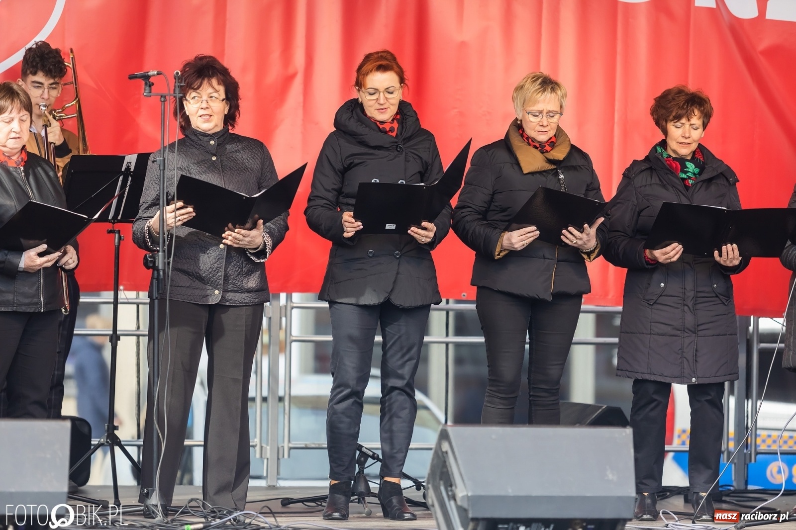 Zdjęcie w galerii na portalu naszraciborz.pl: Sobota na raciborskim jarmarku wielkanocnym [FOTO i WIDEO] wiadomości z regionu