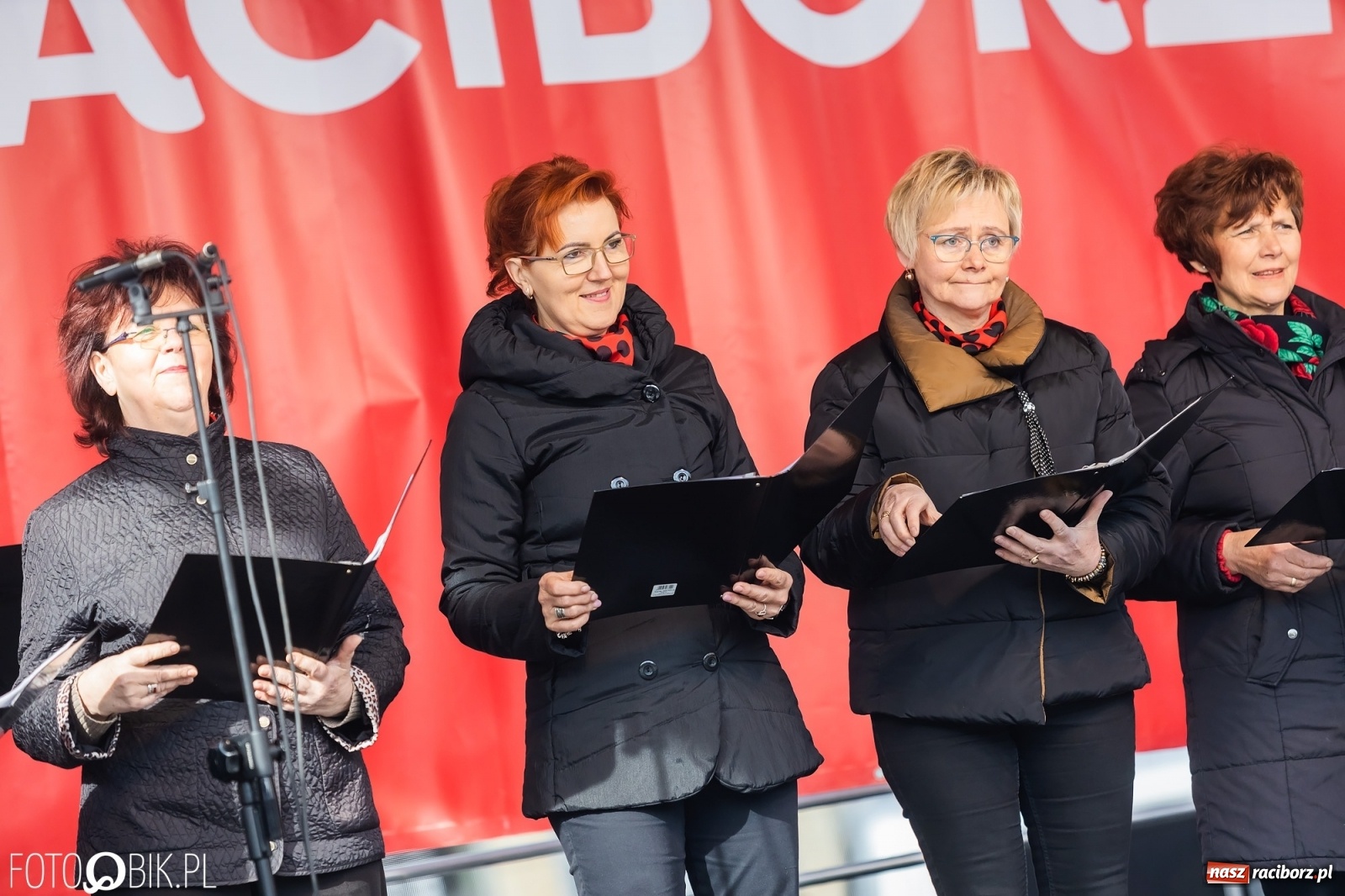 Zdjęcie w galerii na portalu naszraciborz.pl: Sobota na raciborskim jarmarku wielkanocnym [FOTO i WIDEO] wiadomości z regionu