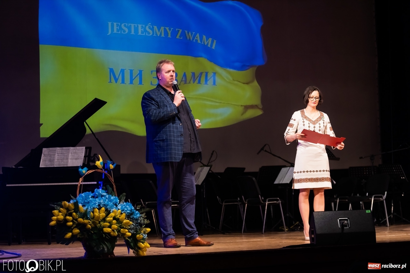 Zdjęcie w galerii na portalu naszraciborz.pl: Koncert dla Ukrainy w Raciborskim Centrum Kultury wiadomości z regionu