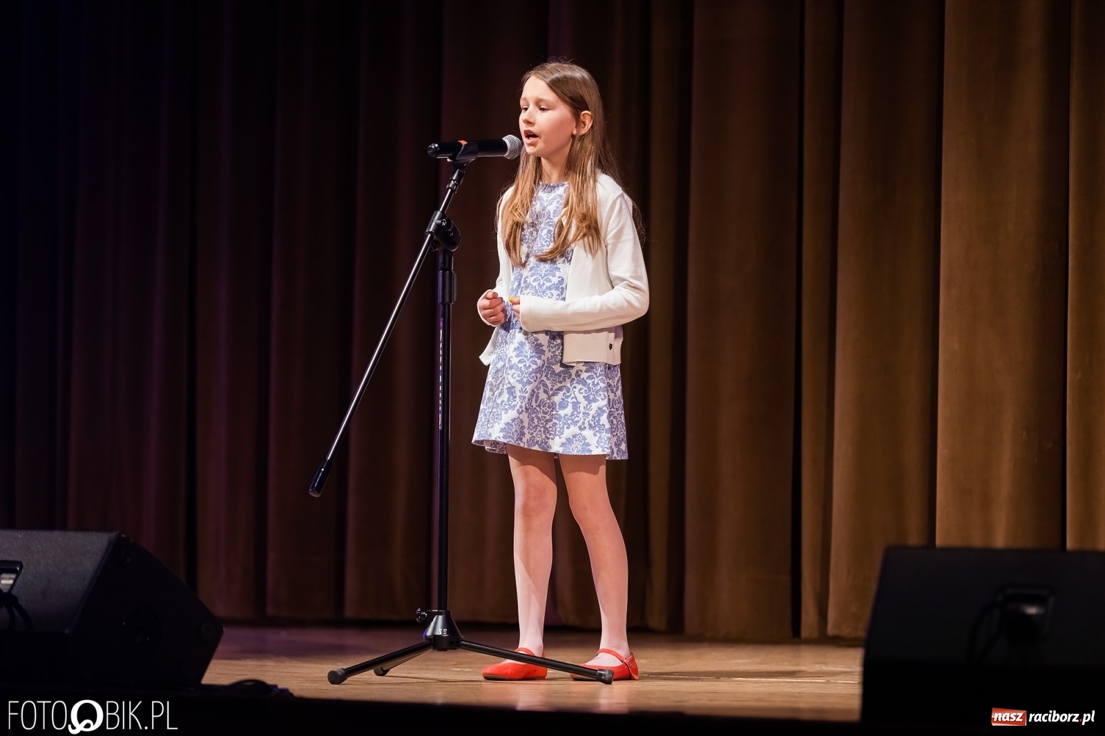 Zdjęcie w galerii na portalu naszraciborz.pl: Koncert dla Ukrainy w Raciborskim Centrum Kultury wiadomości z regionu