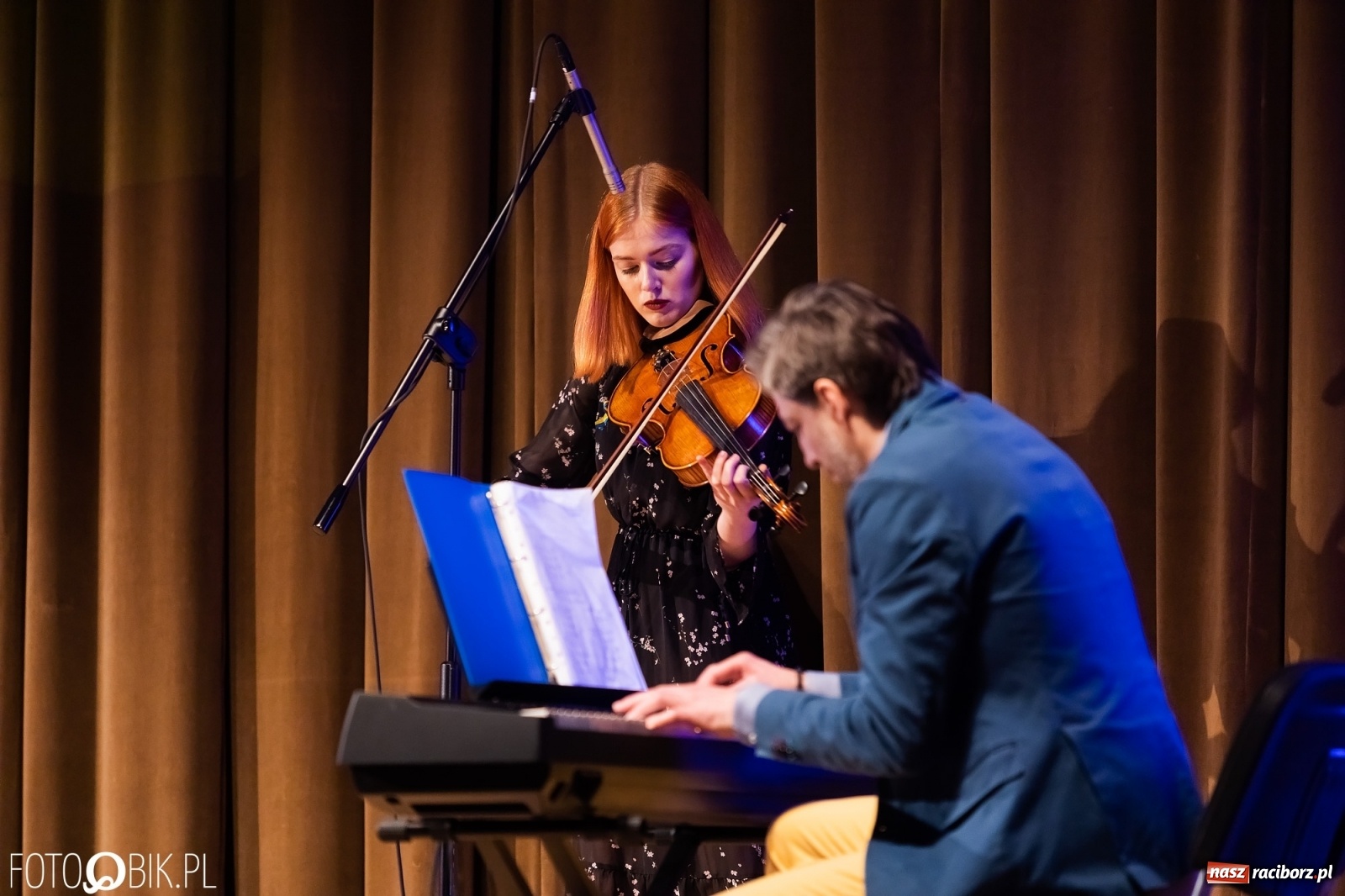 Zdjęcie w galerii na portalu naszraciborz.pl: Koncert dla Ukrainy w Raciborskim Centrum Kultury wiadomości z regionu