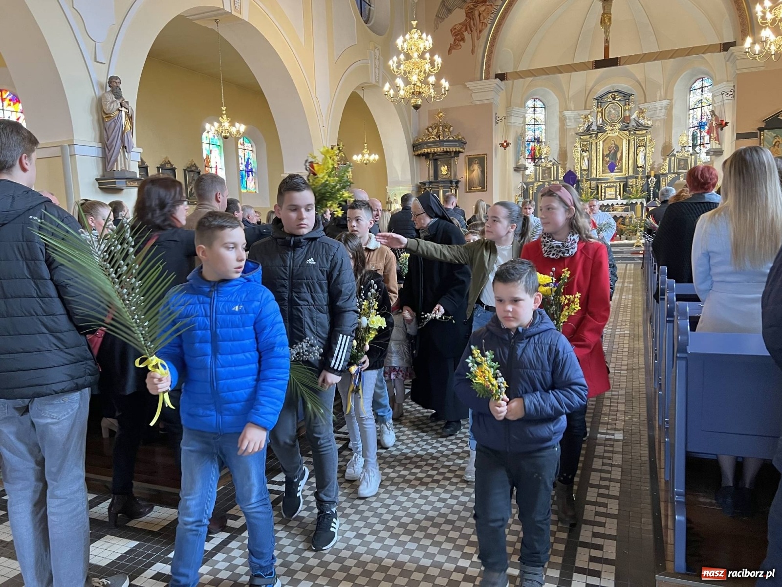 Zdjęcie w galerii na portalu naszraciborz.pl: Dziś Niedziela Palmowa – początek Wielkiego Tygodnia wiadomości z regionu