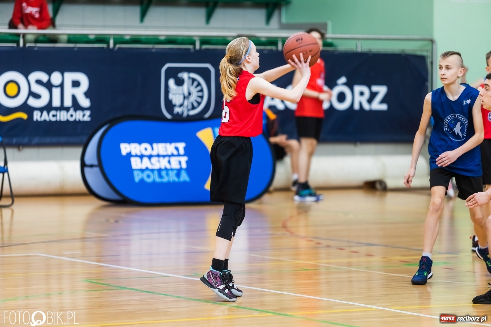 Zdjęcie w galerii na portalu naszraciborz.pl: Finał Konferencji Zachodniej Junior NBA w Arenie Rafako wiadomości z regionu