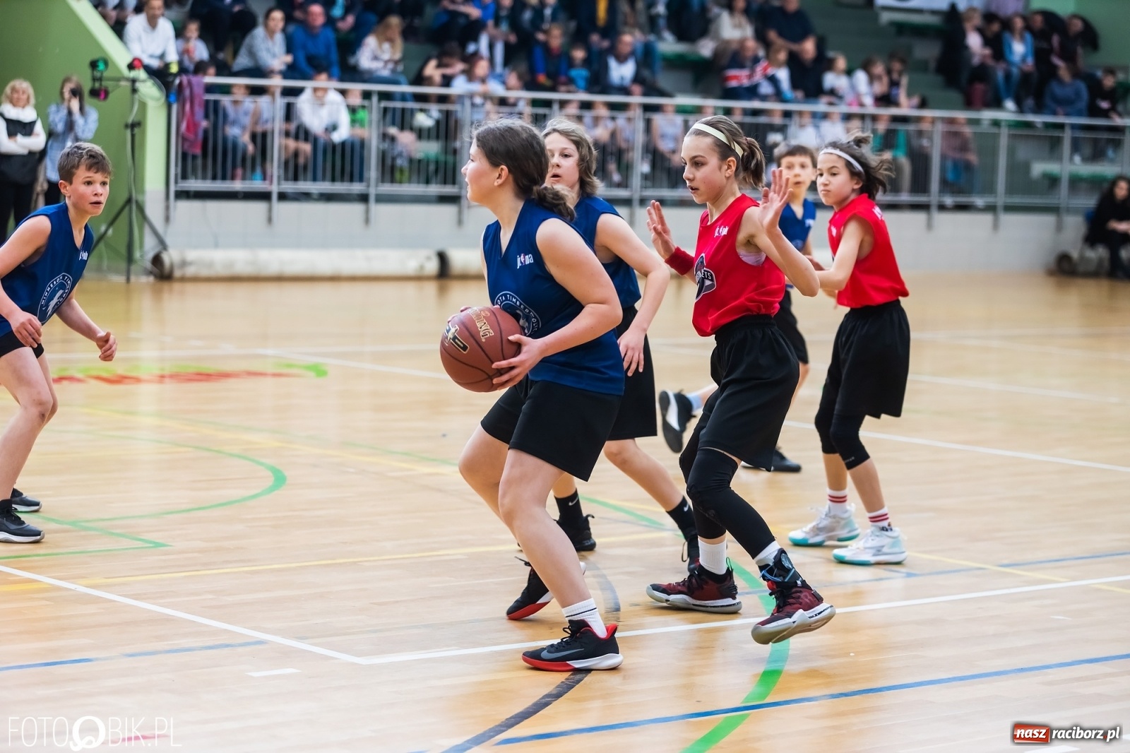Zdjęcie w galerii na portalu naszraciborz.pl: Finał Konferencji Zachodniej Junior NBA w Arenie Rafako wiadomości z regionu