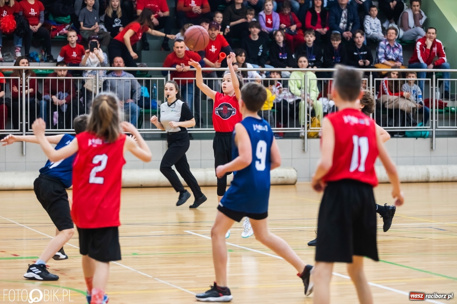 Zdjęcie w galerii na portalu naszraciborz.pl: Finał Konferencji Zachodniej Junior NBA w Arenie Rafako wiadomości z regionu