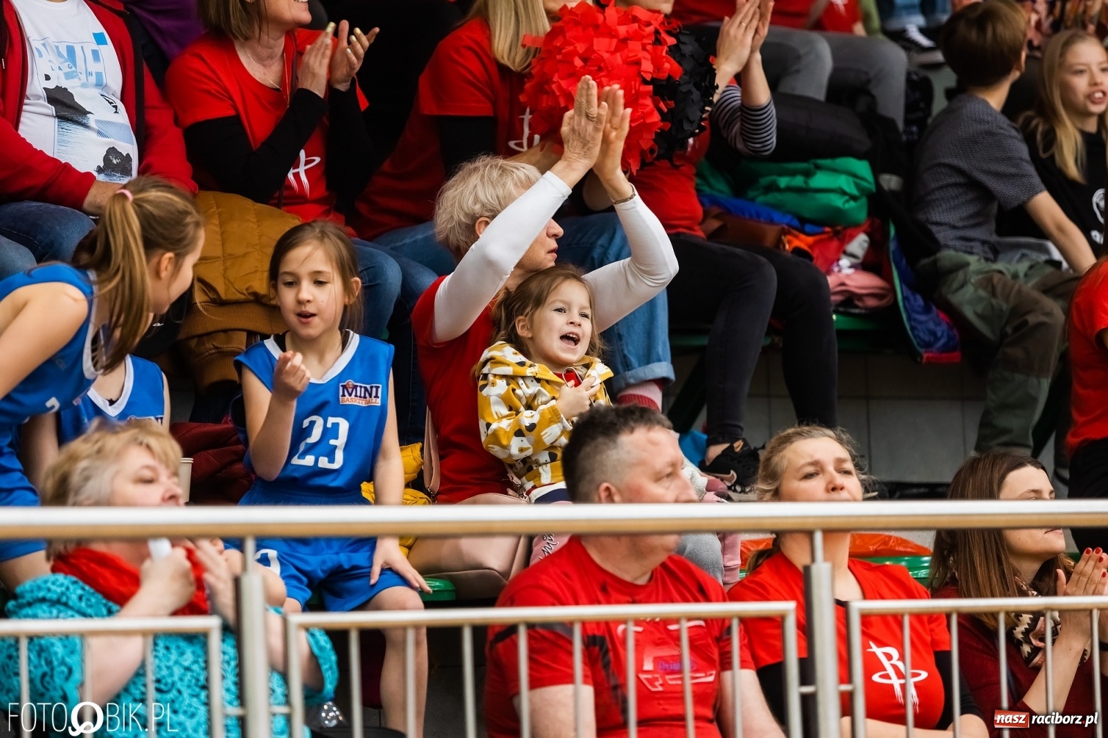 Zdjęcie w galerii na portalu naszraciborz.pl: Finał Konferencji Zachodniej Junior NBA w Arenie Rafako wiadomości z regionu