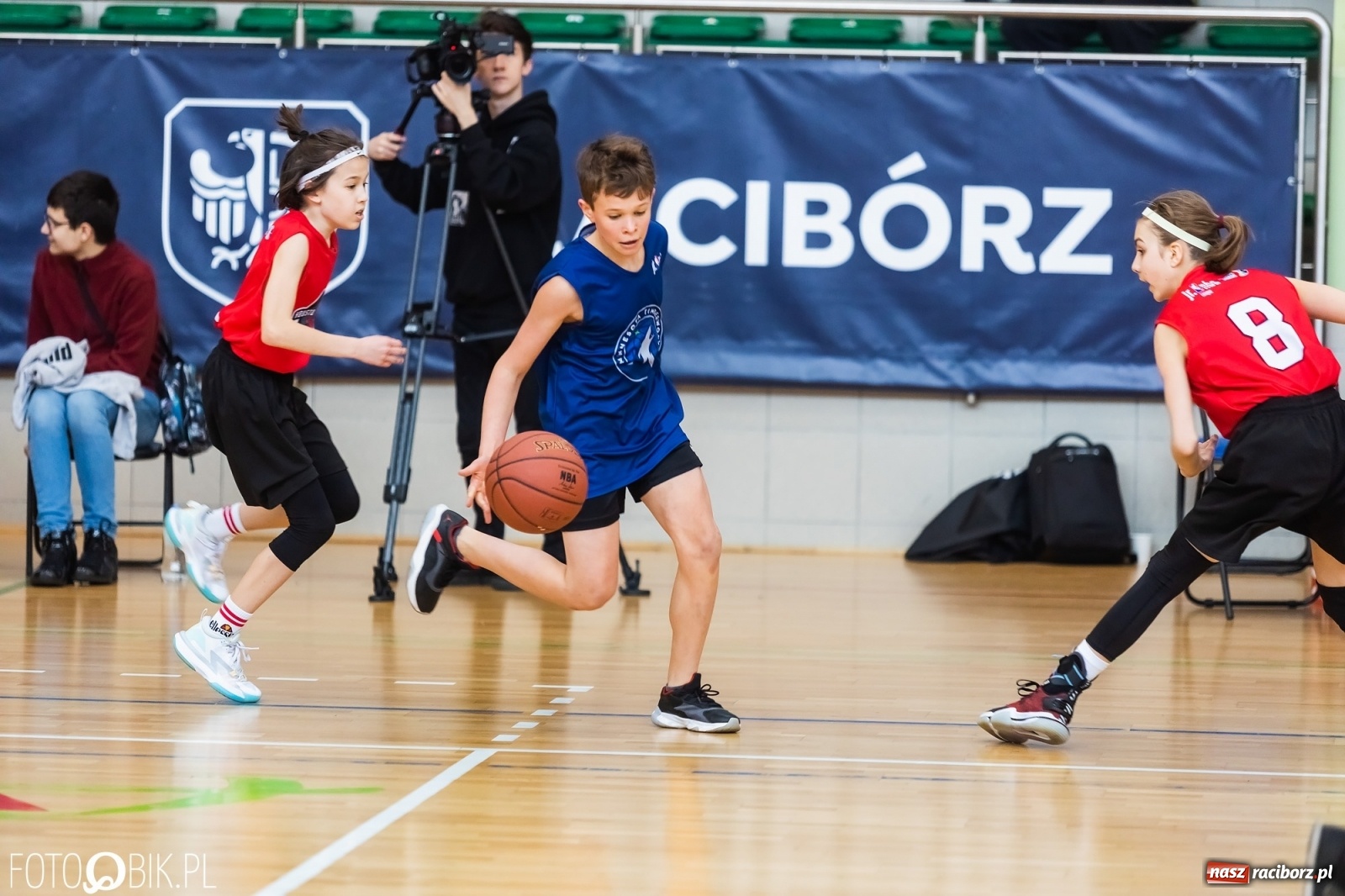 Zdjęcie w galerii na portalu naszraciborz.pl: Finał Konferencji Zachodniej Junior NBA w Arenie Rafako wiadomości z regionu