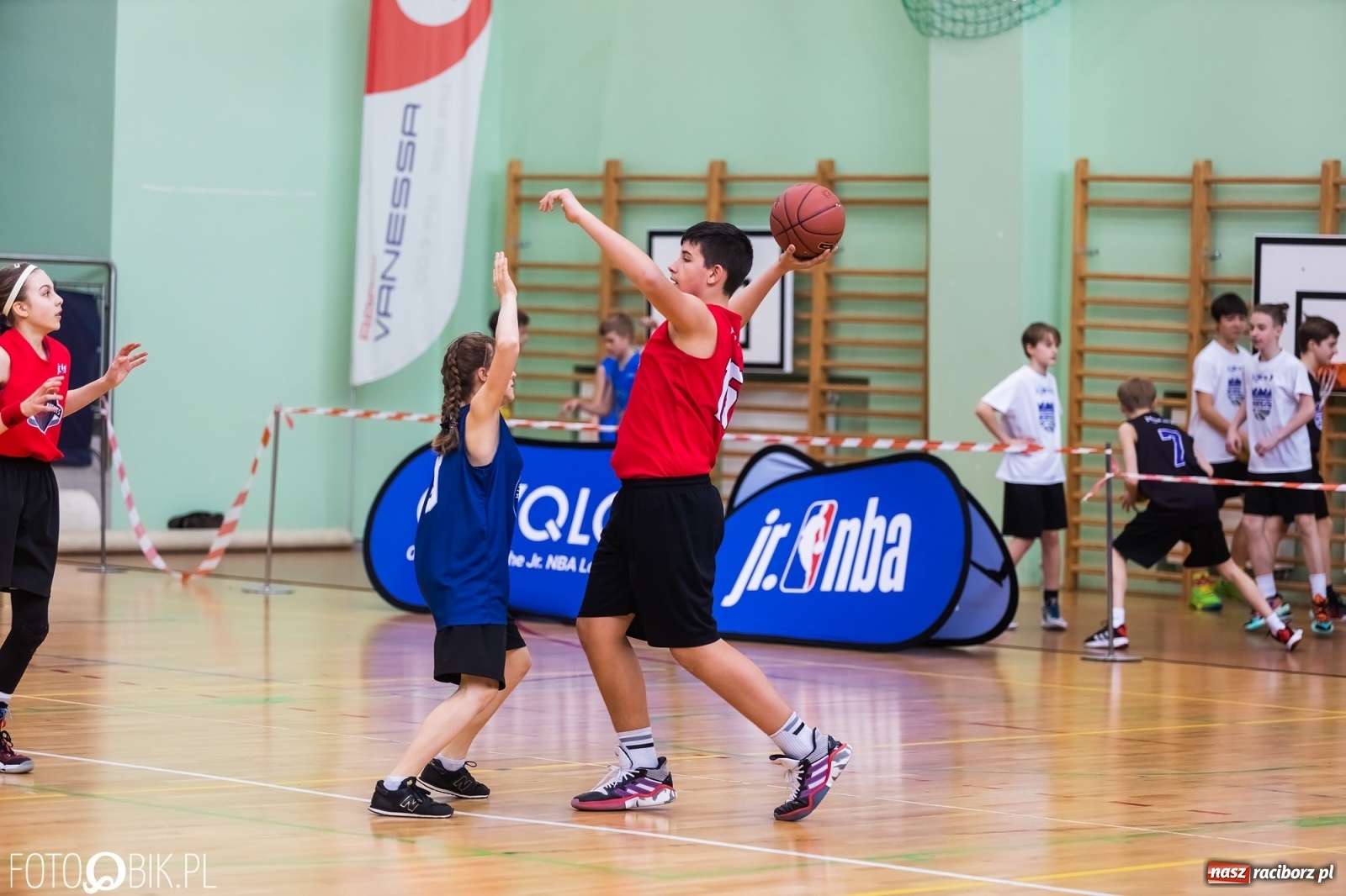 Zdjęcie w galerii na portalu naszraciborz.pl: Finał Konferencji Zachodniej Junior NBA w Arenie Rafako wiadomości z regionu
