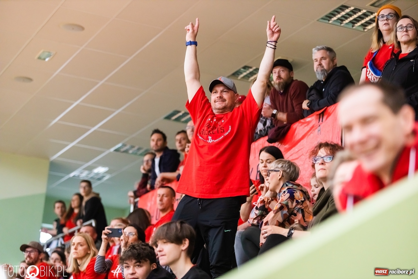 Zdjęcie w galerii na portalu naszraciborz.pl: Finał Konferencji Zachodniej Junior NBA w Arenie Rafako wiadomości z regionu