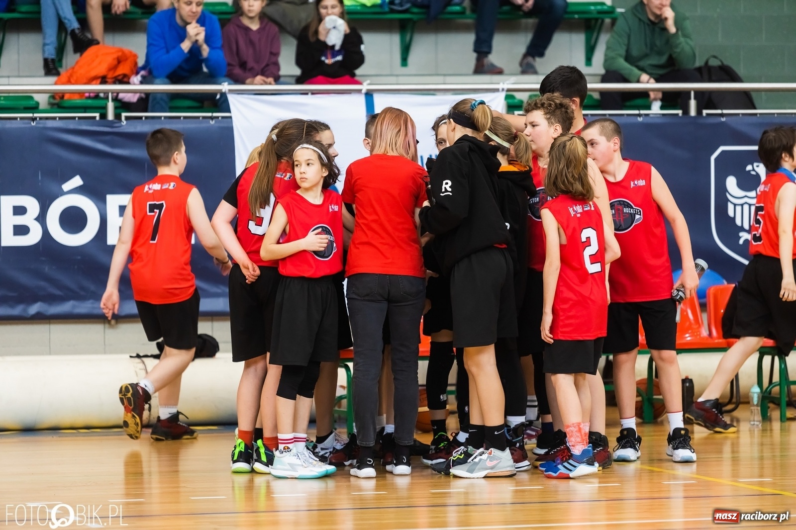 Zdjęcie w galerii na portalu naszraciborz.pl: Finał Konferencji Zachodniej Junior NBA w Arenie Rafako wiadomości z regionu