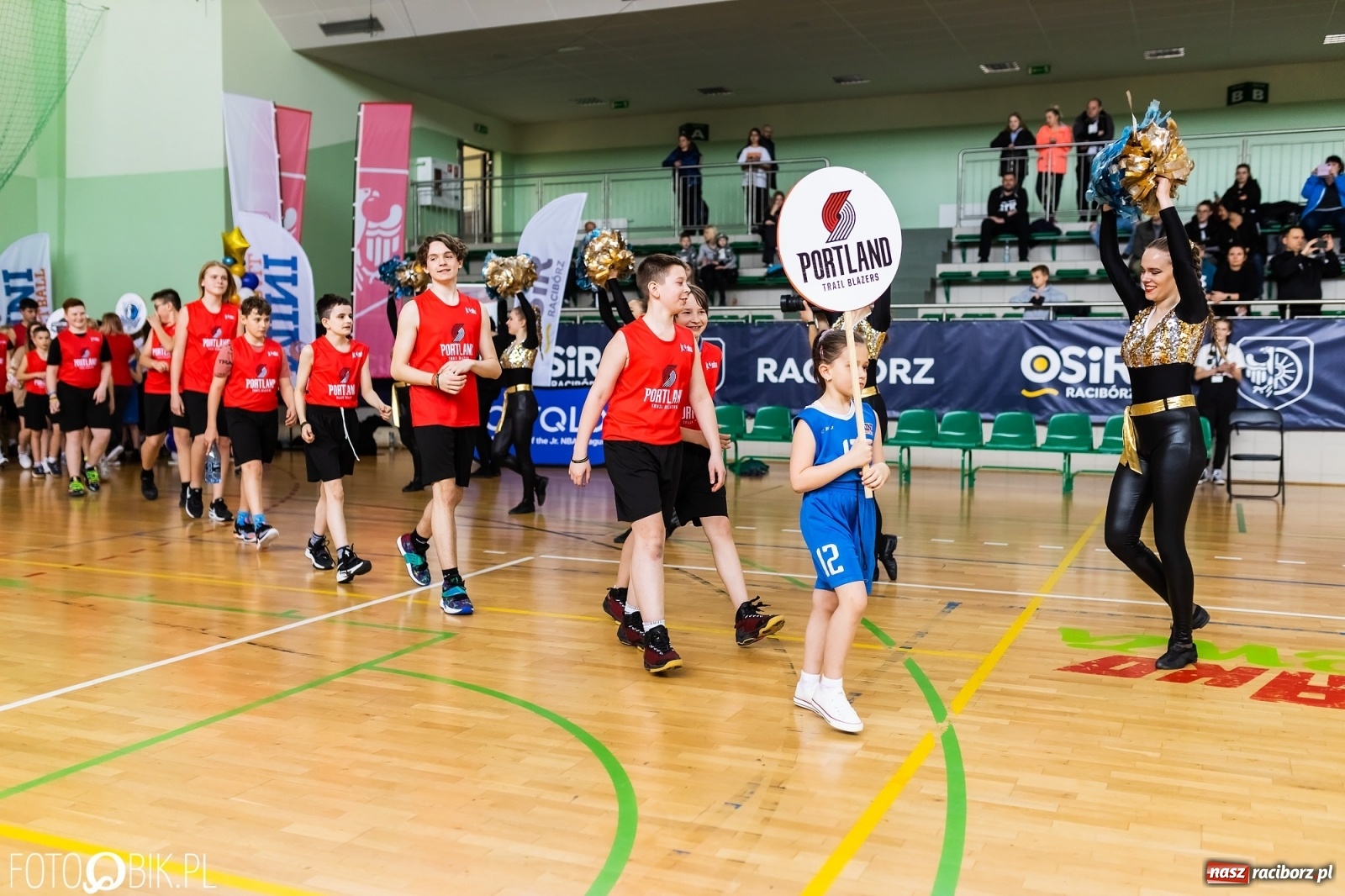 Zdjęcie w galerii na portalu naszraciborz.pl: Finał Konferencji Zachodniej Junior NBA w Arenie Rafako wiadomości z regionu