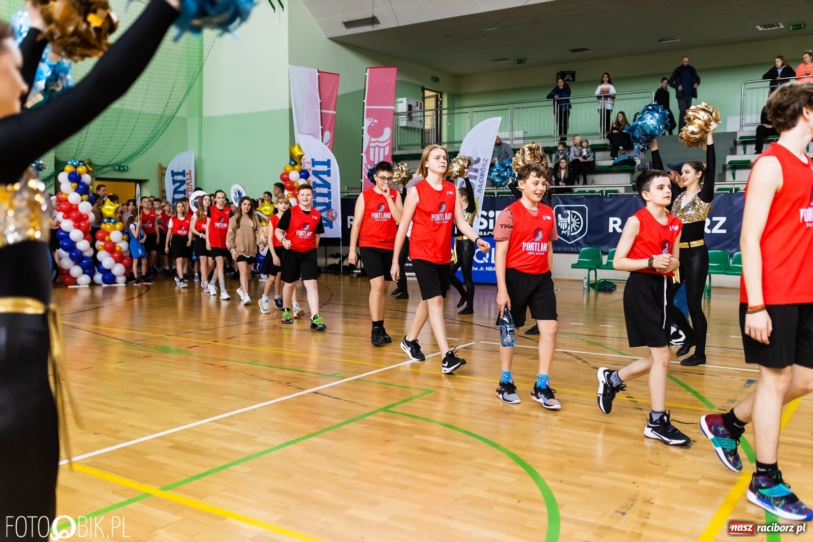 Zdjęcie w galerii na portalu naszraciborz.pl: Finał Konferencji Zachodniej Junior NBA w Arenie Rafako wiadomości z regionu