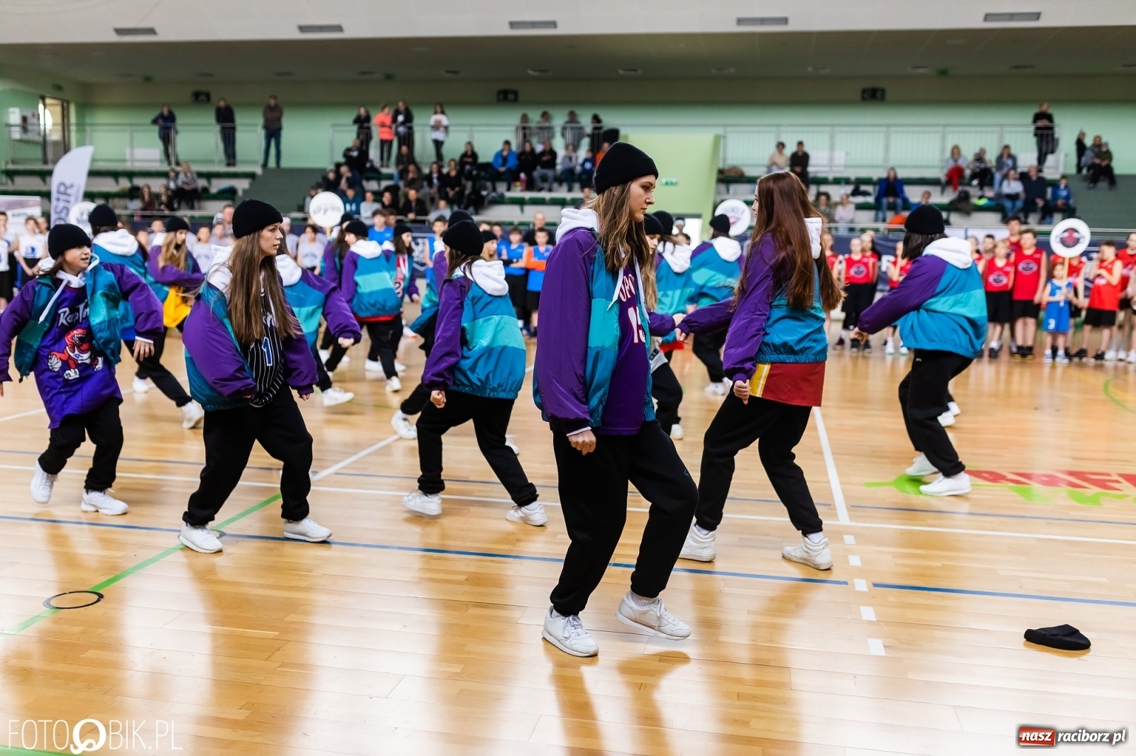 Zdjęcie w galerii na portalu naszraciborz.pl: Finał Konferencji Zachodniej Junior NBA w Arenie Rafako wiadomości z regionu
