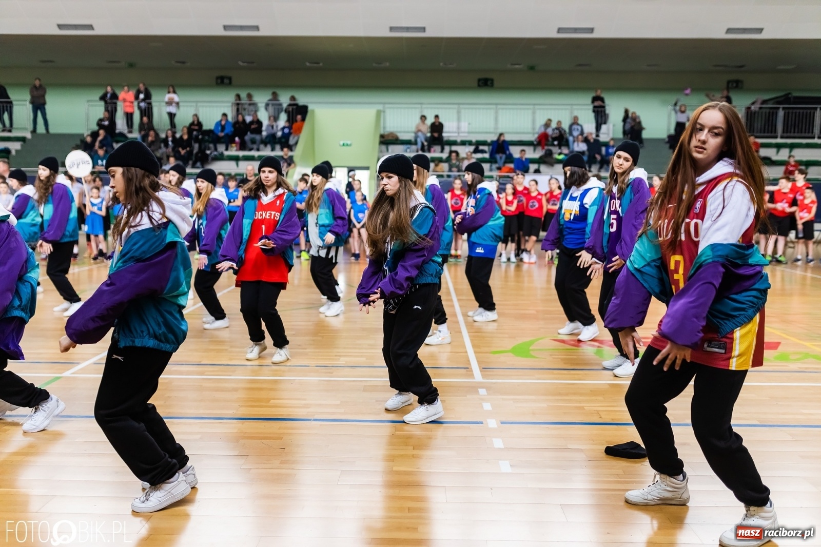 Zdjęcie w galerii na portalu naszraciborz.pl: Finał Konferencji Zachodniej Junior NBA w Arenie Rafako wiadomości z regionu