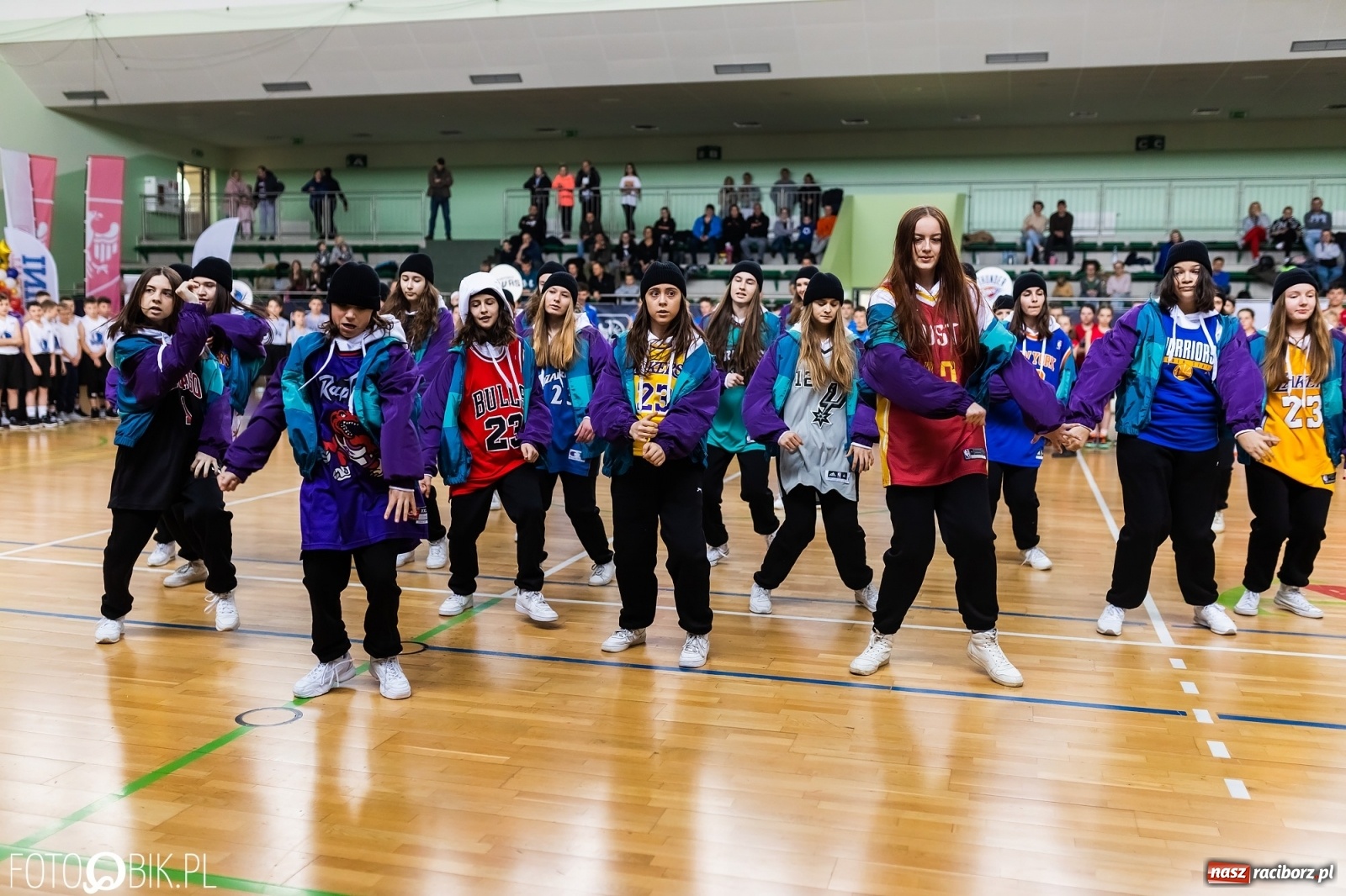 Zdjęcie w galerii na portalu naszraciborz.pl: Finał Konferencji Zachodniej Junior NBA w Arenie Rafako wiadomości z regionu