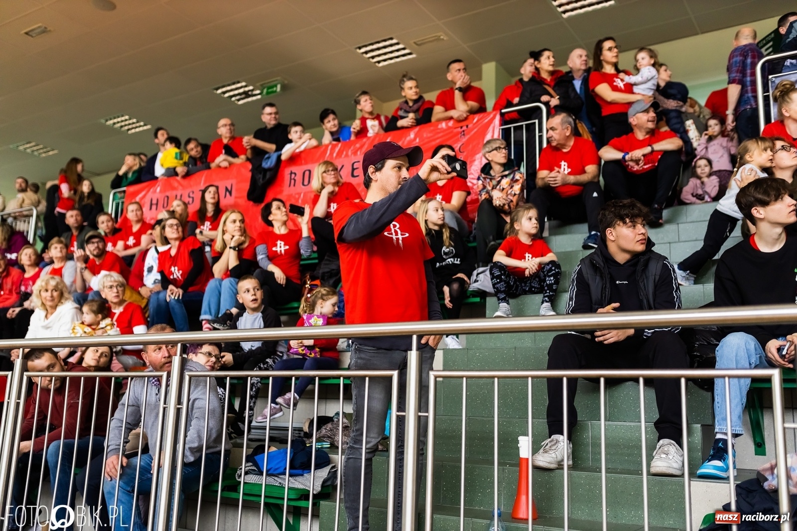 Zdjęcie w galerii na portalu naszraciborz.pl: Finał Konferencji Zachodniej Junior NBA w Arenie Rafako wiadomości z regionu