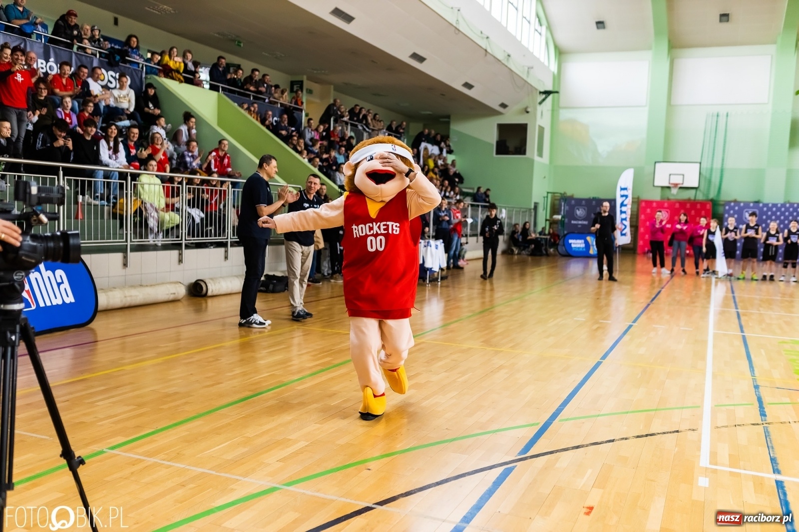 Zdjęcie w galerii na portalu naszraciborz.pl: Finał Konferencji Zachodniej Junior NBA w Arenie Rafako wiadomości z regionu