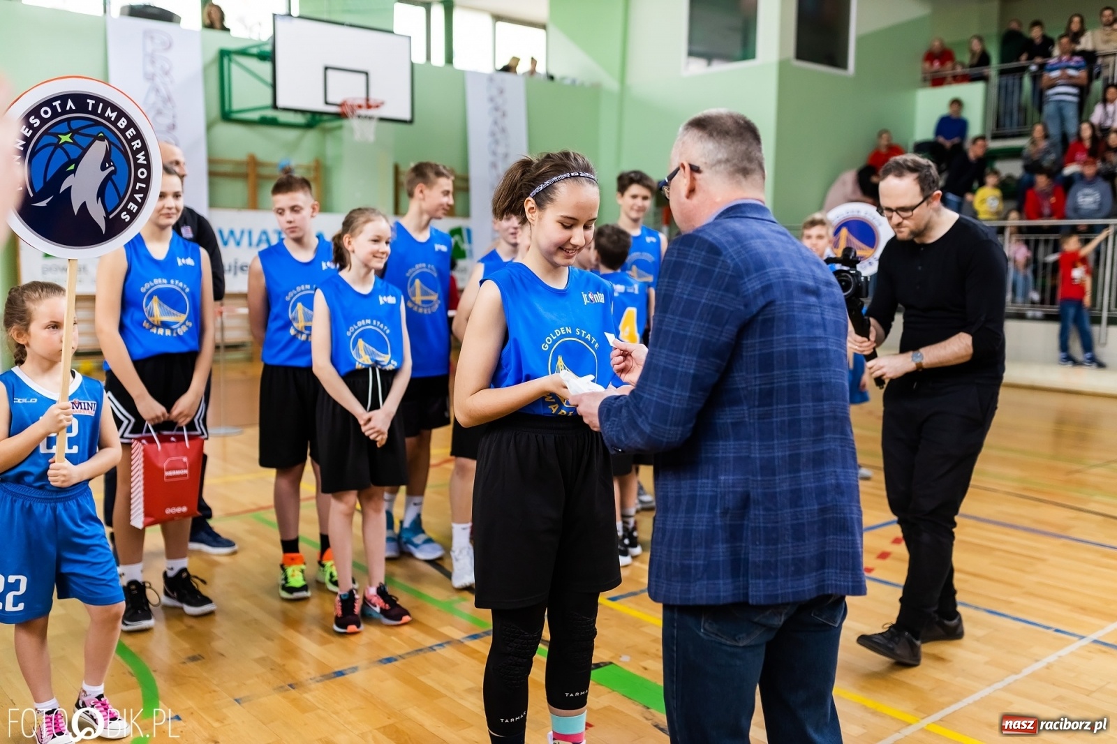 Zdjęcie w galerii na portalu naszraciborz.pl: Finał Konferencji Zachodniej Junior NBA w Arenie Rafako wiadomości z regionu