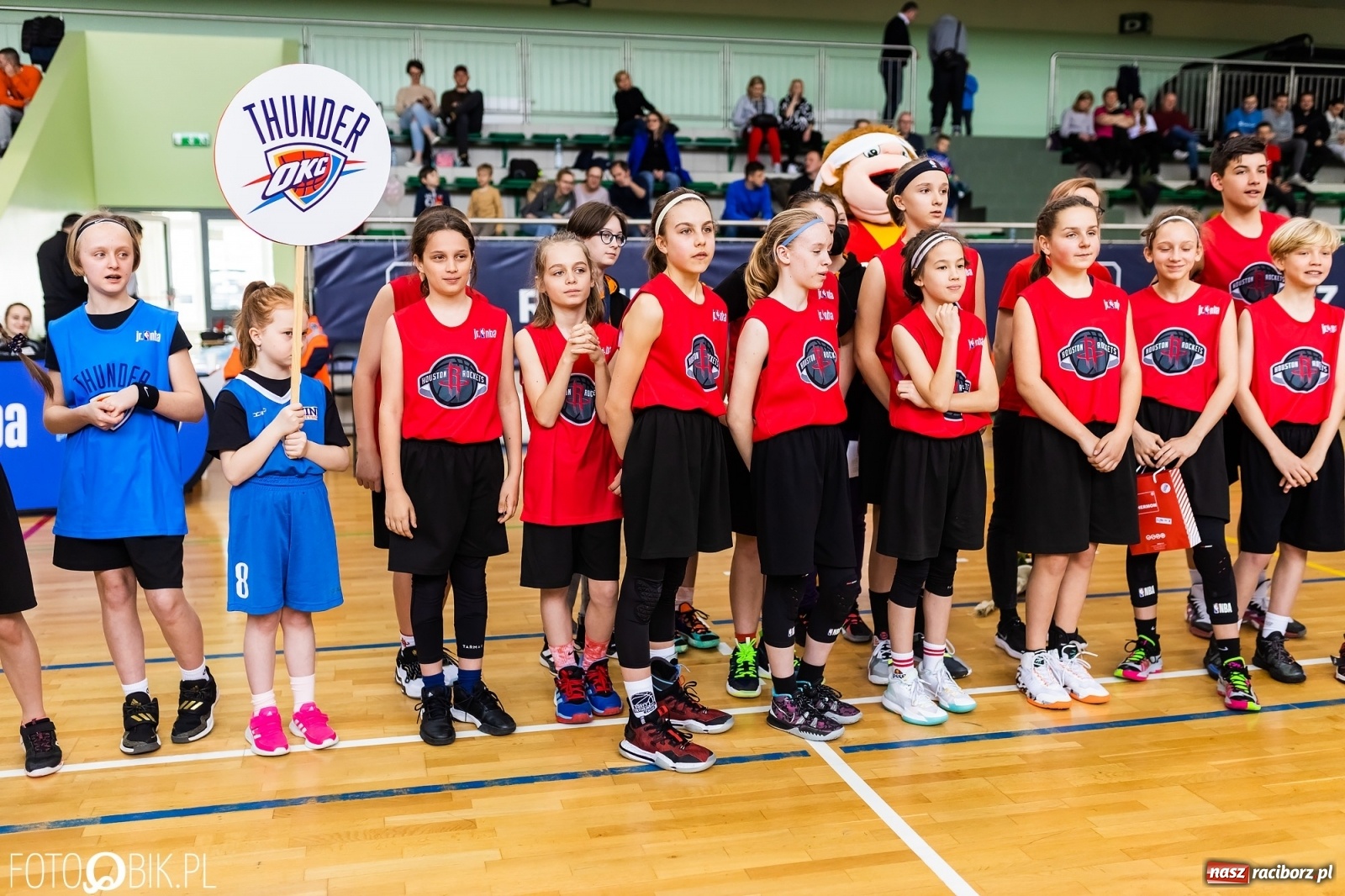 Zdjęcie w galerii na portalu naszraciborz.pl: Finał Konferencji Zachodniej Junior NBA w Arenie Rafako wiadomości z regionu