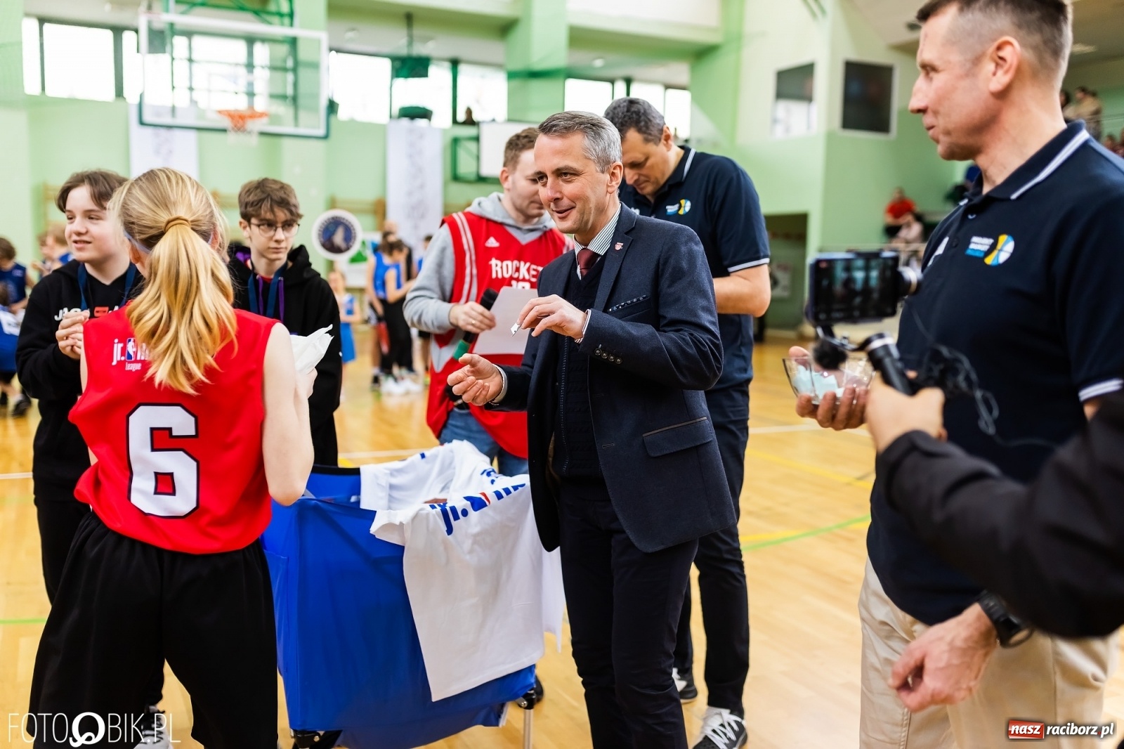 Zdjęcie w galerii na portalu naszraciborz.pl: Finał Konferencji Zachodniej Junior NBA w Arenie Rafako wiadomości z regionu